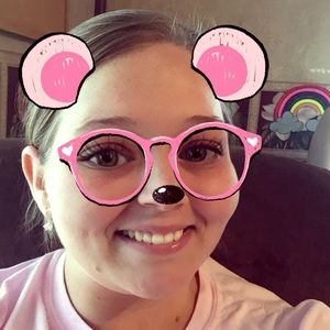 Meet your Posher, Tabitha